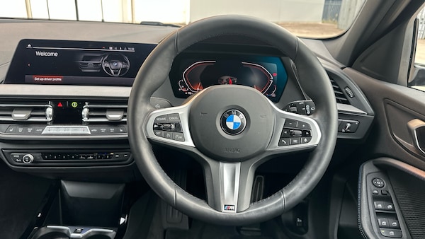 Used BMW 1 Series 2024 for sale - 76311321: Photo 5