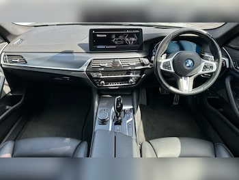 Used BMW 5 Series 2022 for sale - 78329343: Photo