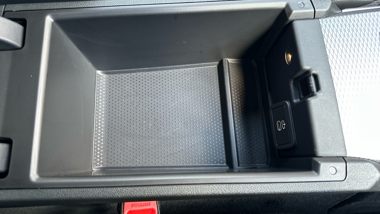 Used BMW 3 Series 2024 for sale - 77728944: Photo 56