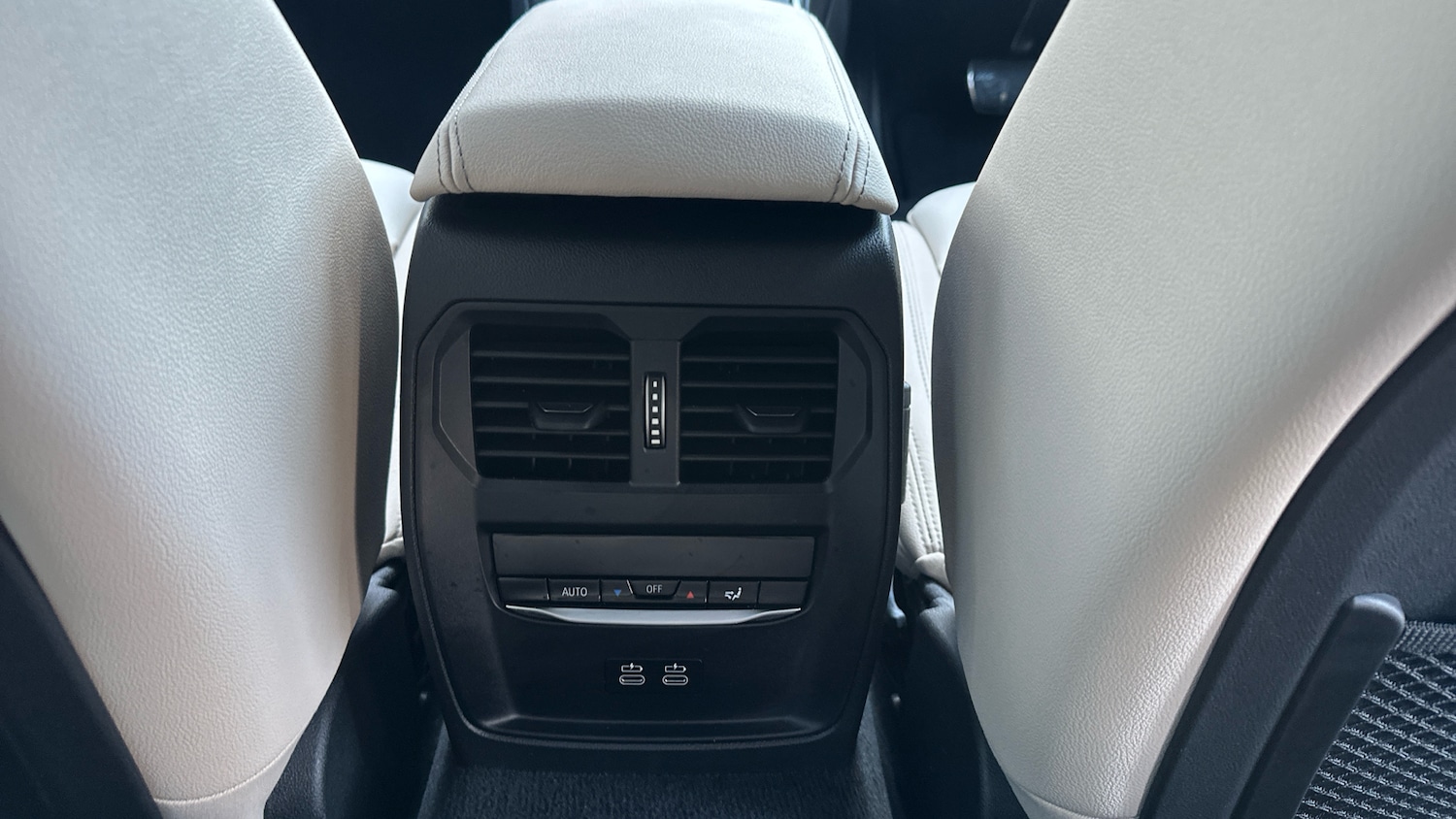 Used BMW 3 Series 2023 for sale - 77128056: Photo 30