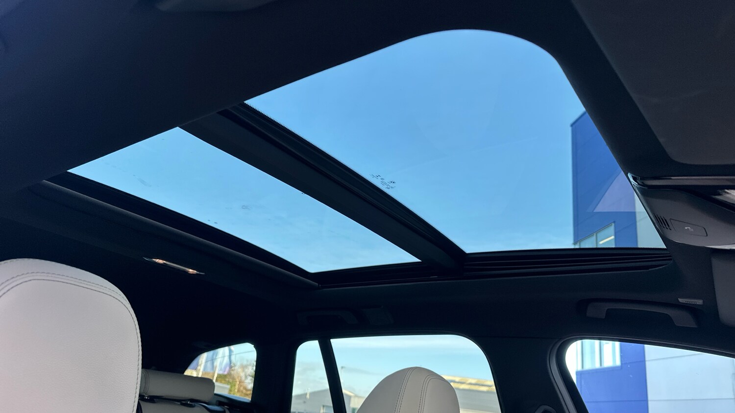 Used BMW 3 Series 2023 for sale - 77128056: Photo 36