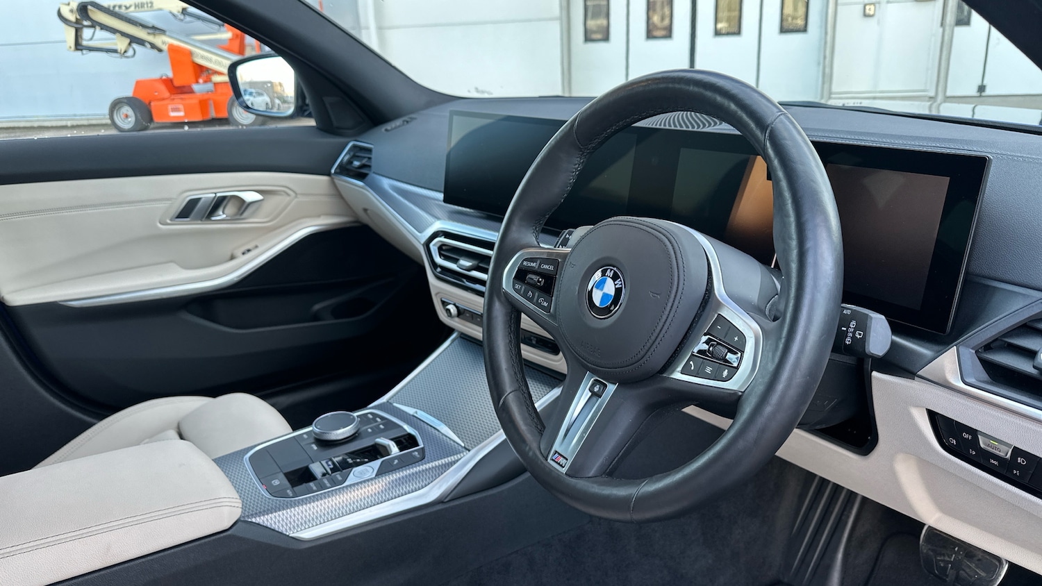 Used BMW 3 Series 2023 for sale - 77128056: Photo 6