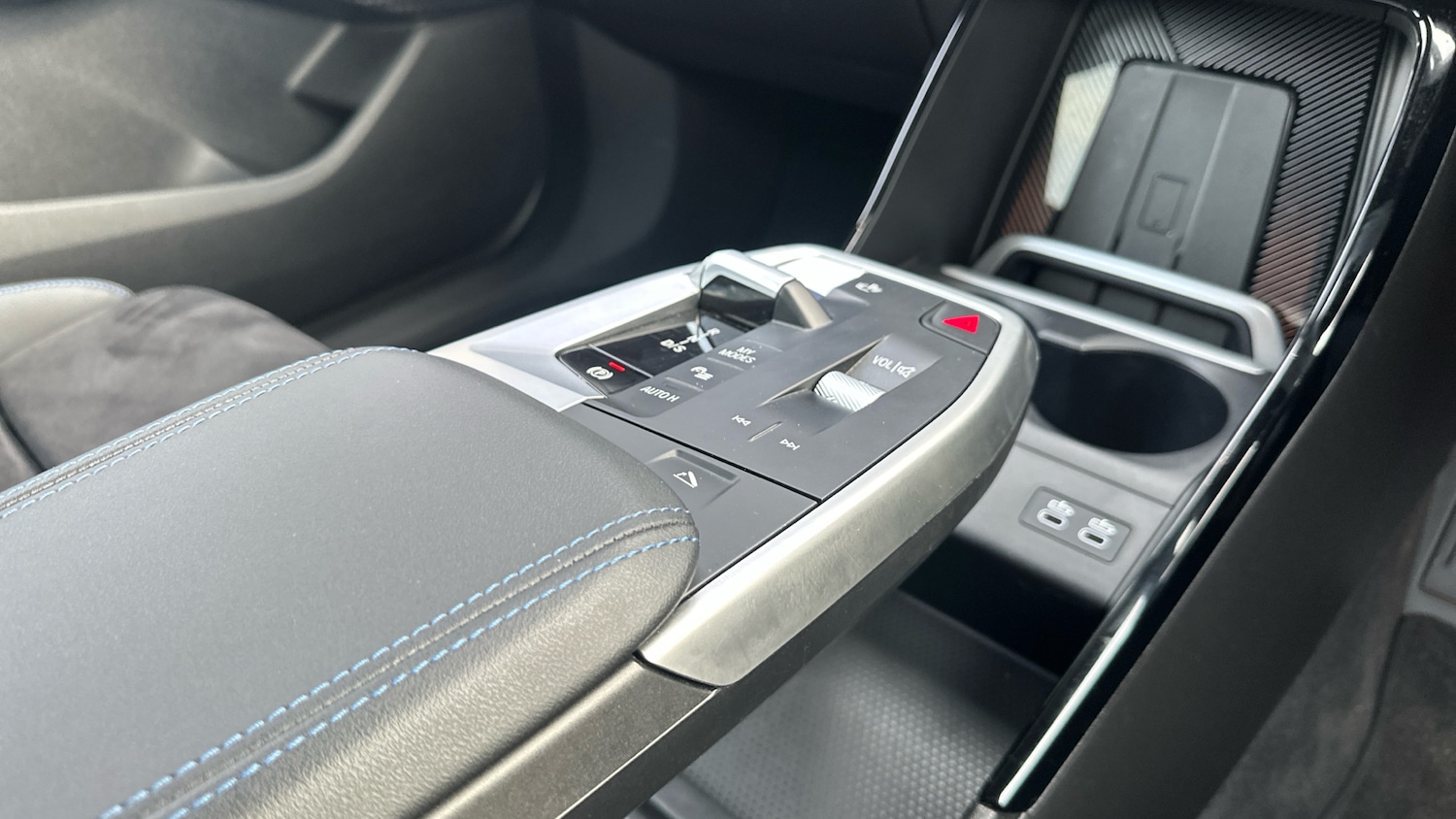 Used BMW 2 Series 2025 for sale - 77474604: Photo 10