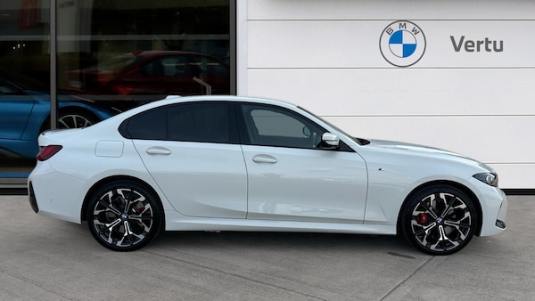 Used BMW 3 Series 2025 for sale - 76114184: Photo 3