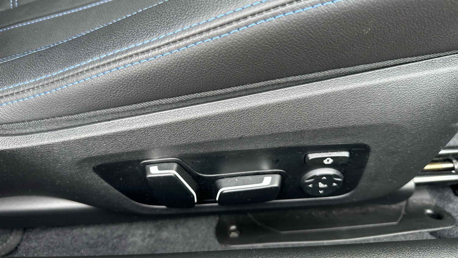 Used BMW 2 Series 2024 for sale - 77435580: Photo 32