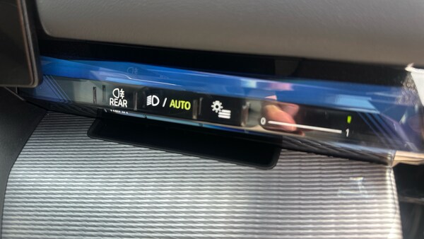 Used BMW i5 2025 for sale - 75957401: Photo 31
