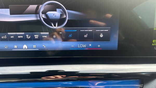 Used BMW i5 2025 for sale - 75957401: Photo 44