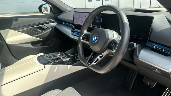 Used BMW i5 2025 for sale - 75957401: Photo 6