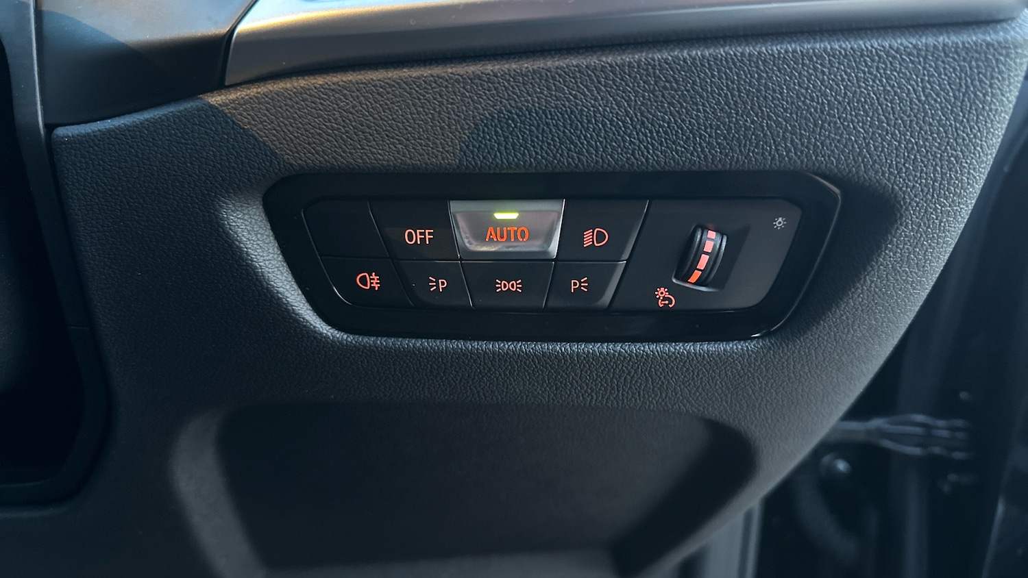 Used BMW i4 2025 for sale - 76719949: Photo 34