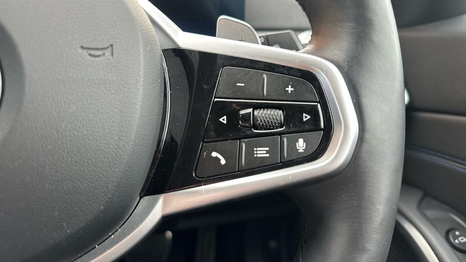 Used BMW 3 Series 2024 for sale - 76232271: Photo 18