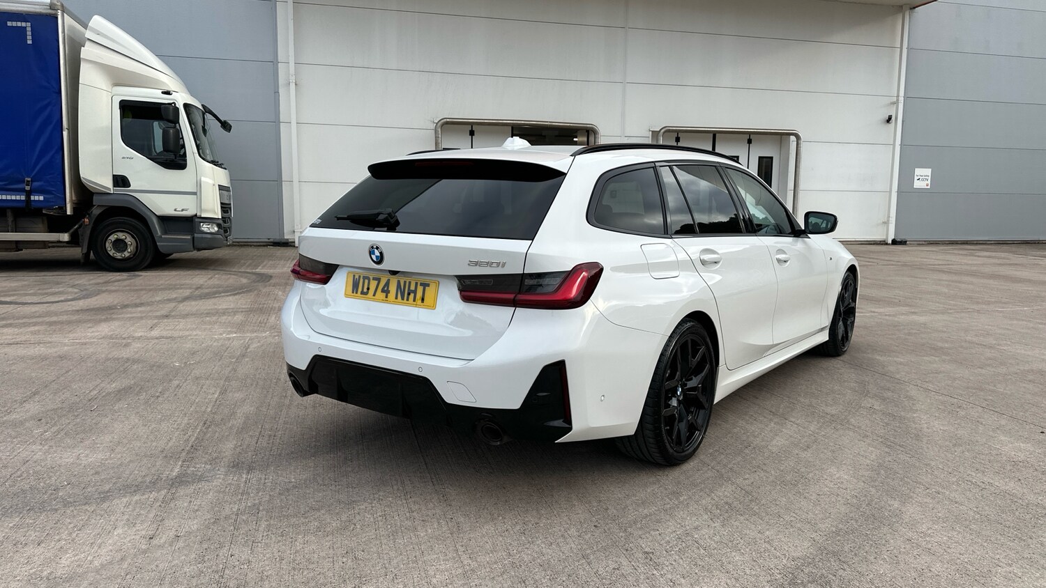 Used BMW 3 Series 2024 for sale - 76232271: Photo 24