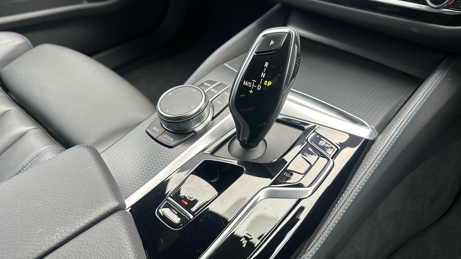 Used BMW 5 Series 2023 for sale - 76720426: Photo 10