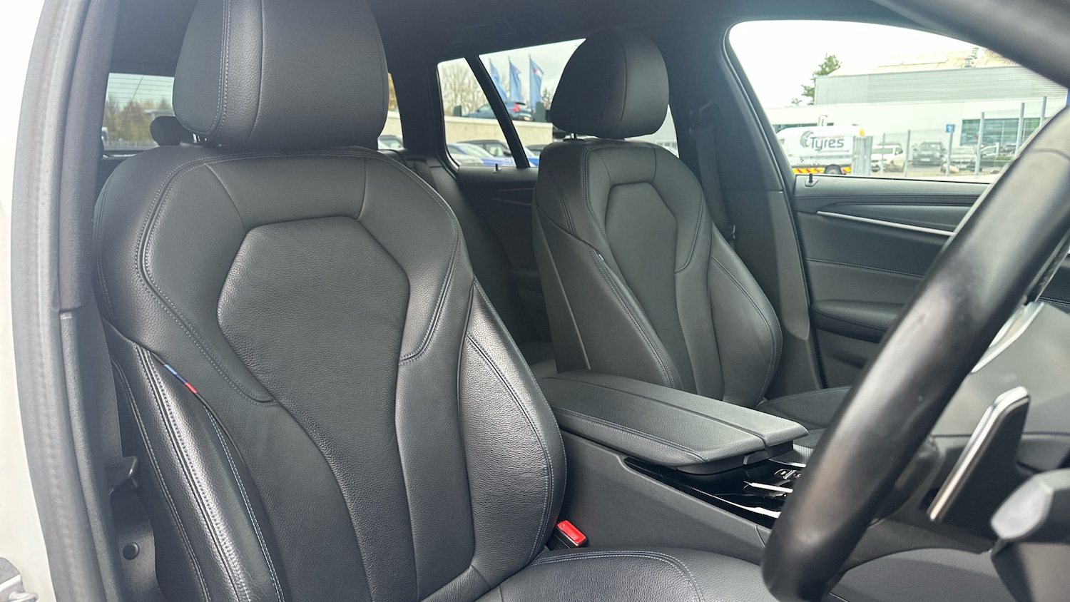 Used BMW 5 Series 2023 for sale - 76720426: Photo 11