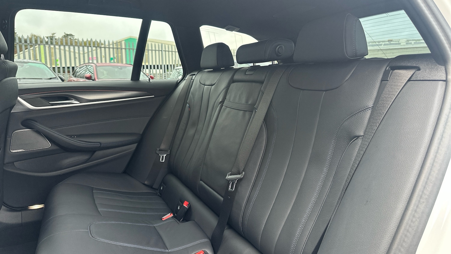 Used BMW 5 Series 2023 for sale - 76720426: Photo 12