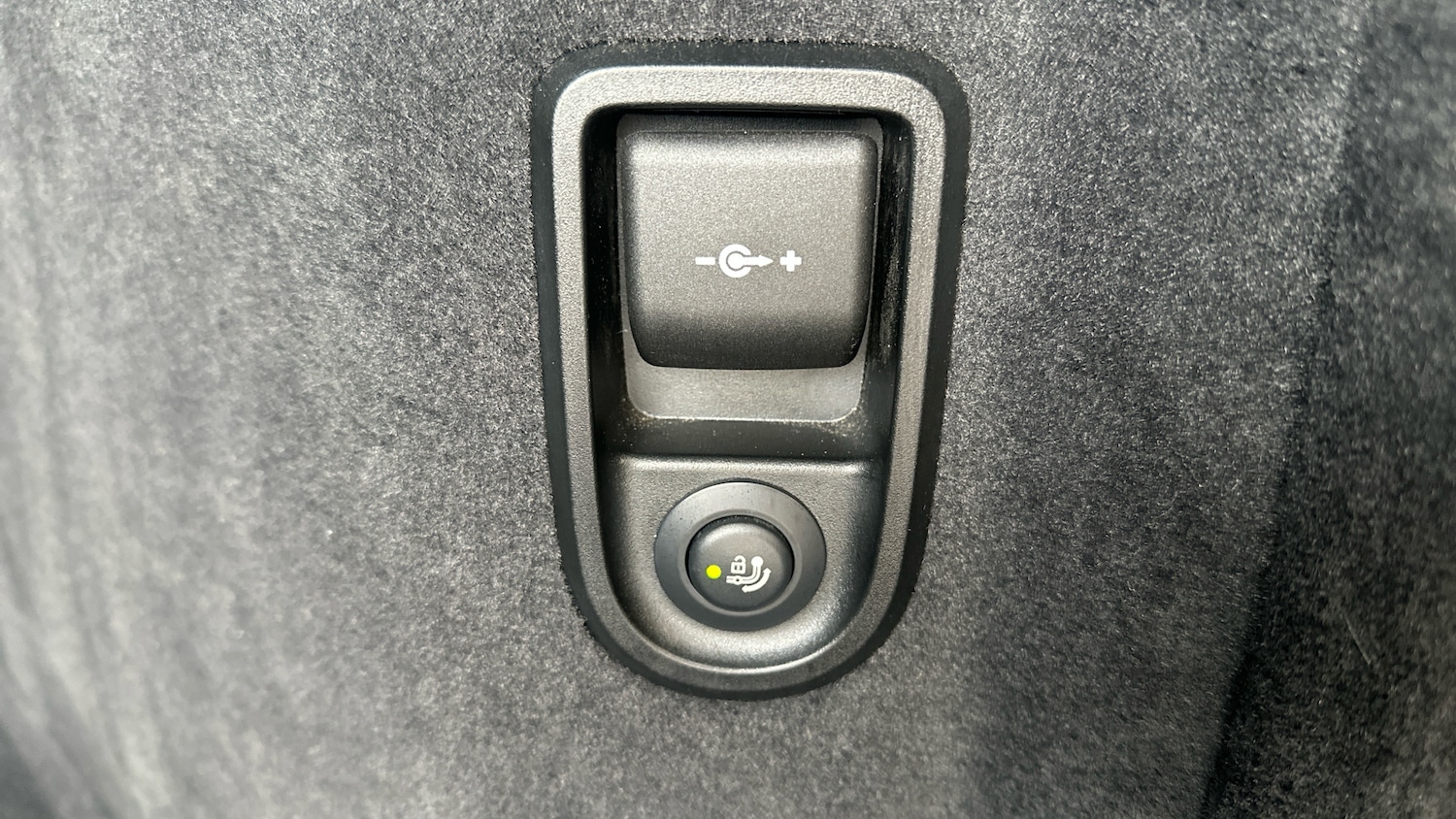 Used BMW 5 Series 2023 for sale - 76720426: Photo 30