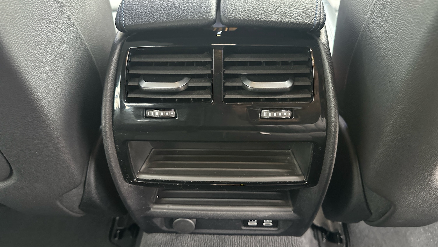 Used BMW 5 Series 2023 for sale - 76720426: Photo 35