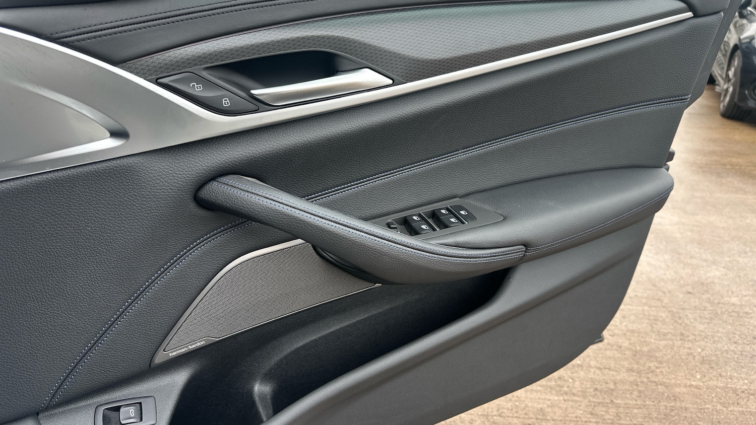 Used BMW 5 Series 2023 for sale - 76720426: Photo 37