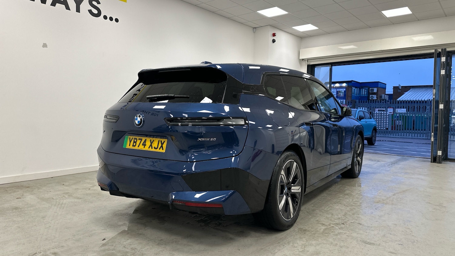 Used BMW iX 2025 for sale - 77377921: Photo 24