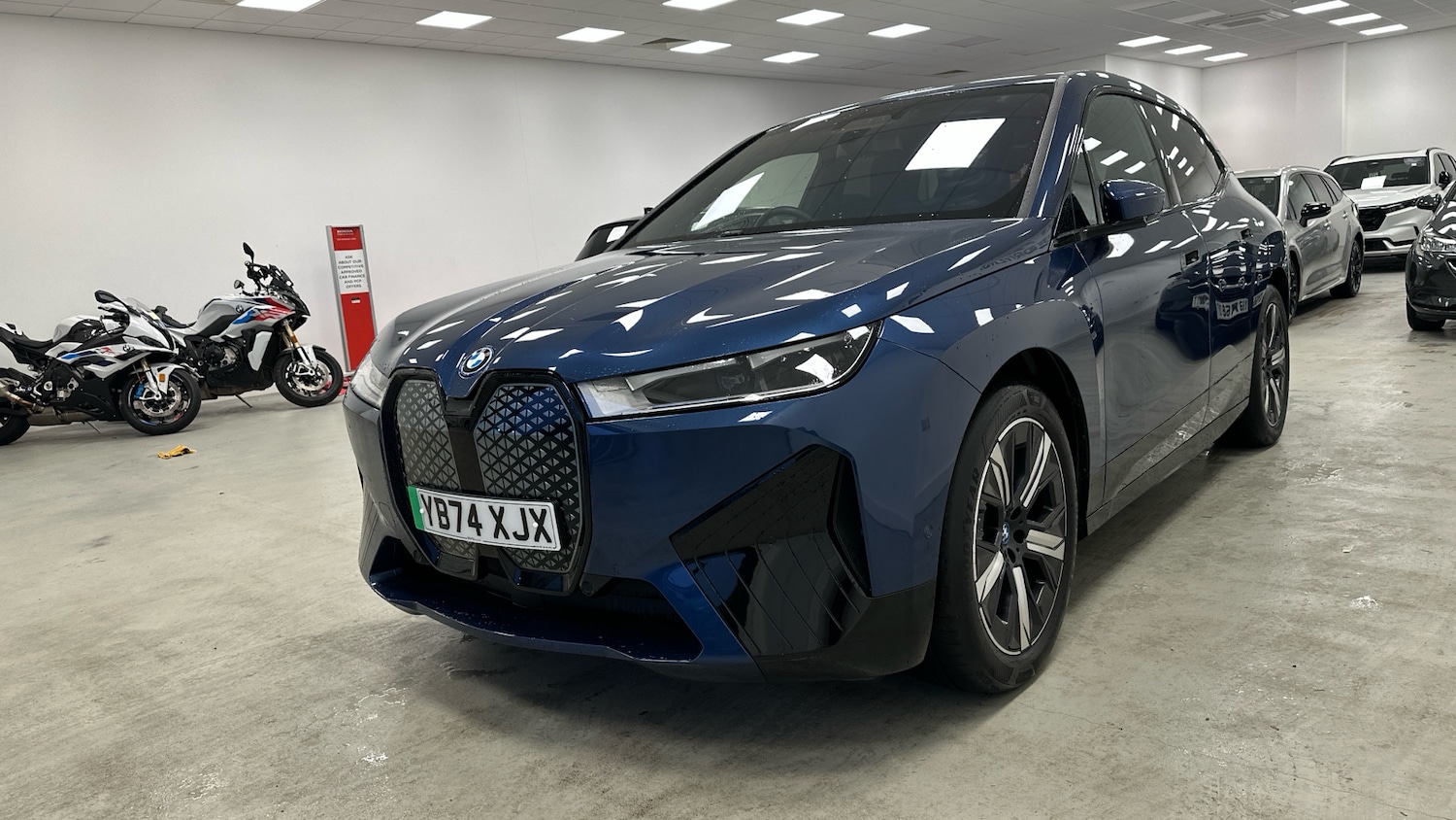 Used BMW iX 2025 for sale - 77377921: Photo 25