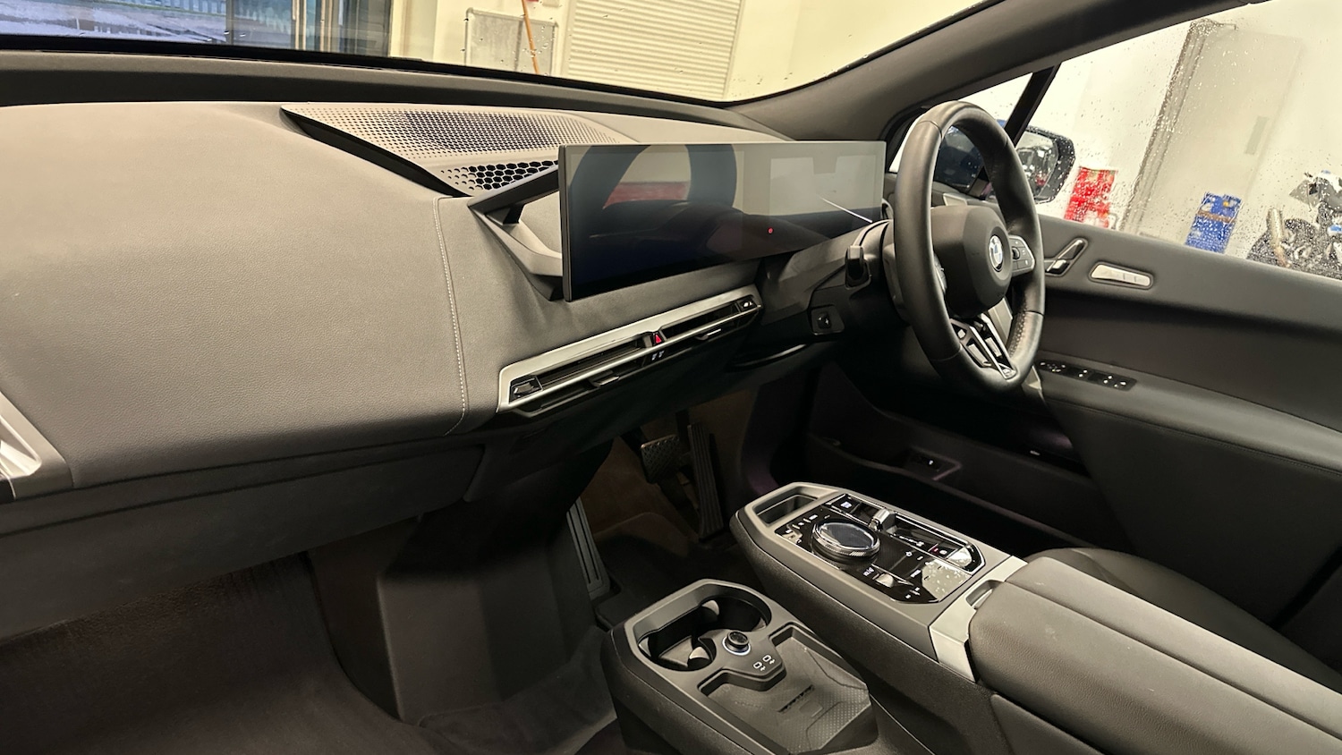 Used BMW iX 2025 for sale - 77377921: Photo 7