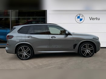 Used BMW X5 2024 for sale - 76682268: Photo