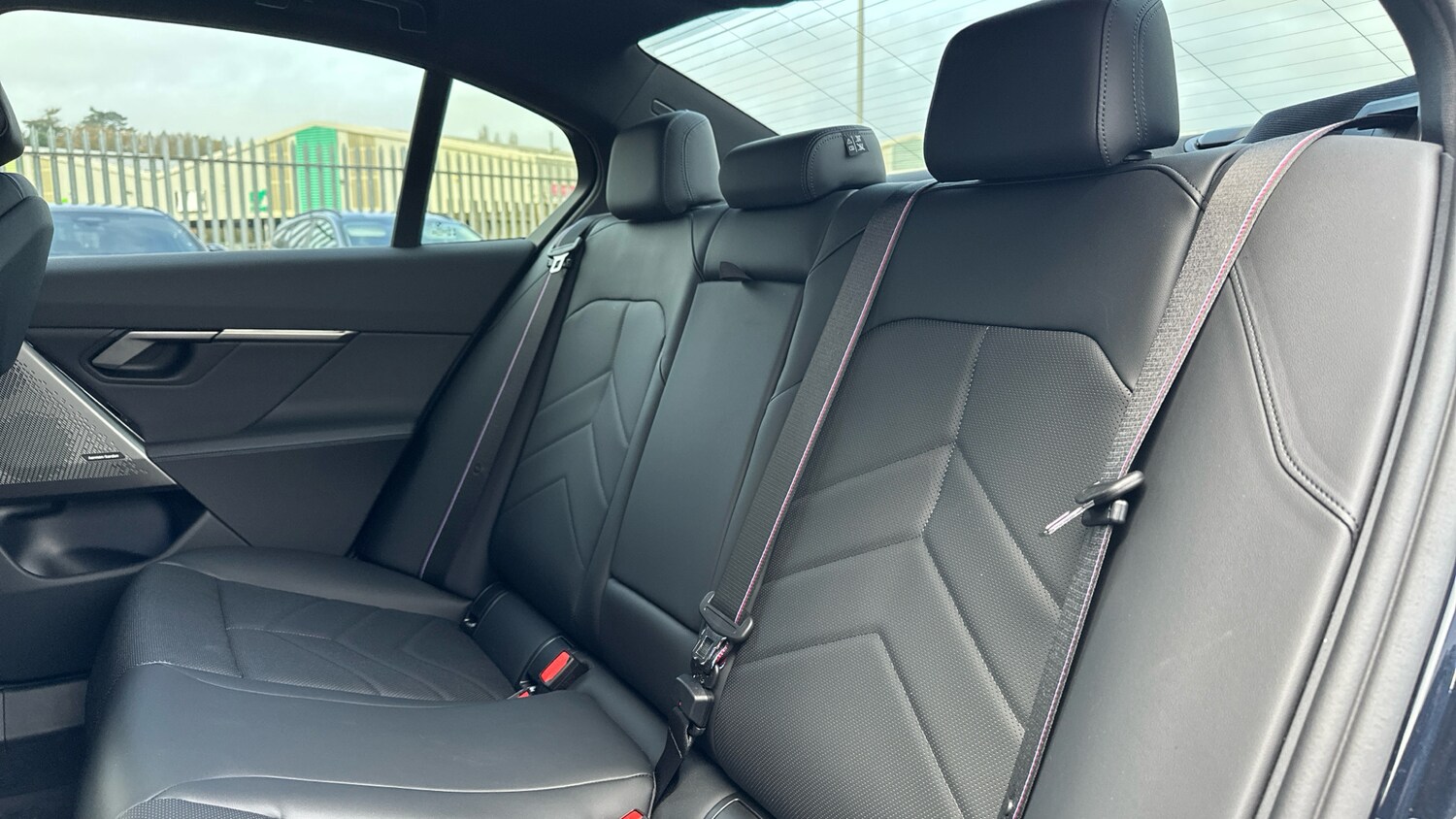 Used BMW 5 Series 2025 for sale - 77742495: Photo 12