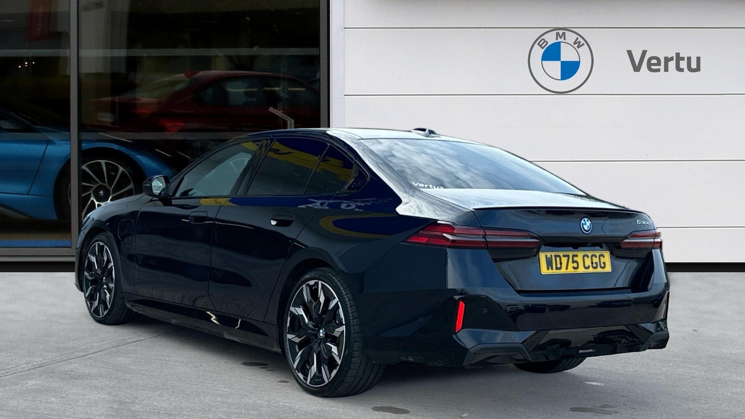 Used BMW 5 Series 2025 for sale - 77742495: Photo 2