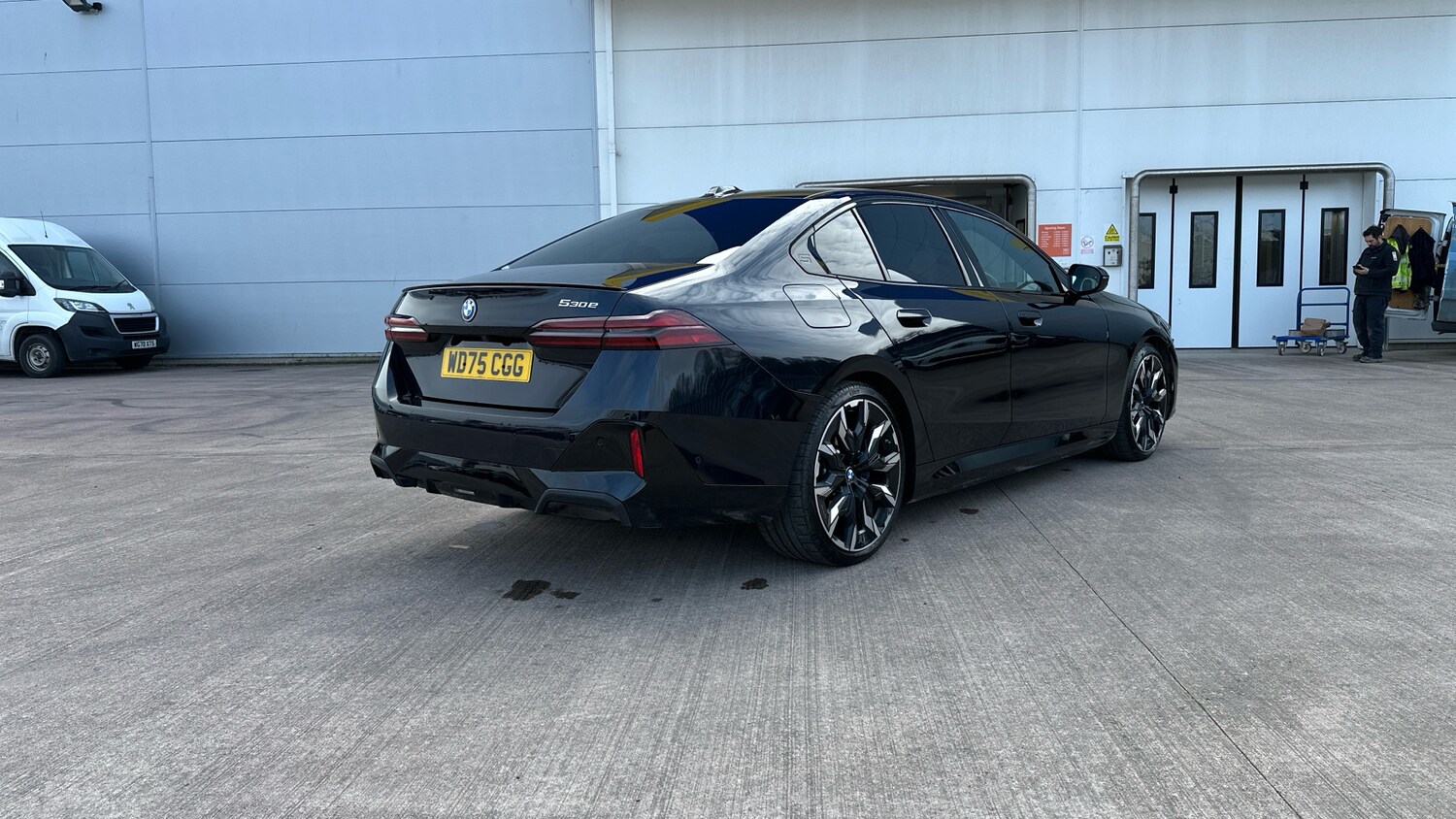 Used BMW 5 Series 2025 for sale - 77742495: Photo 25