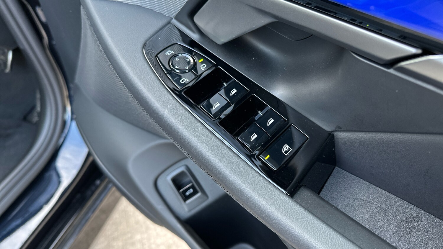 Used BMW 5 Series 2025 for sale - 77742495: Photo 32