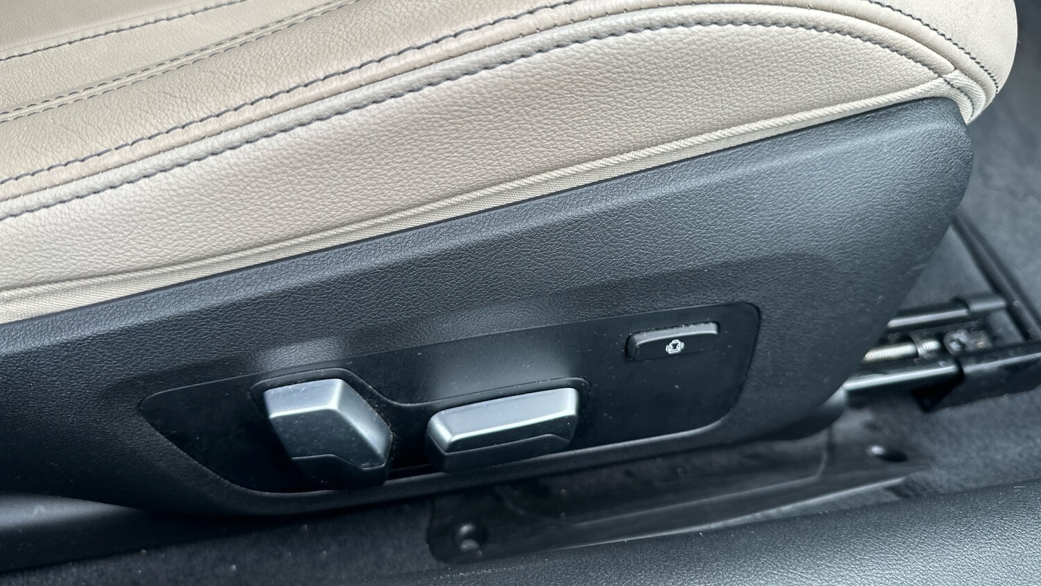 Used BMW 4 Series 2022 for sale - 77490608: Photo 31