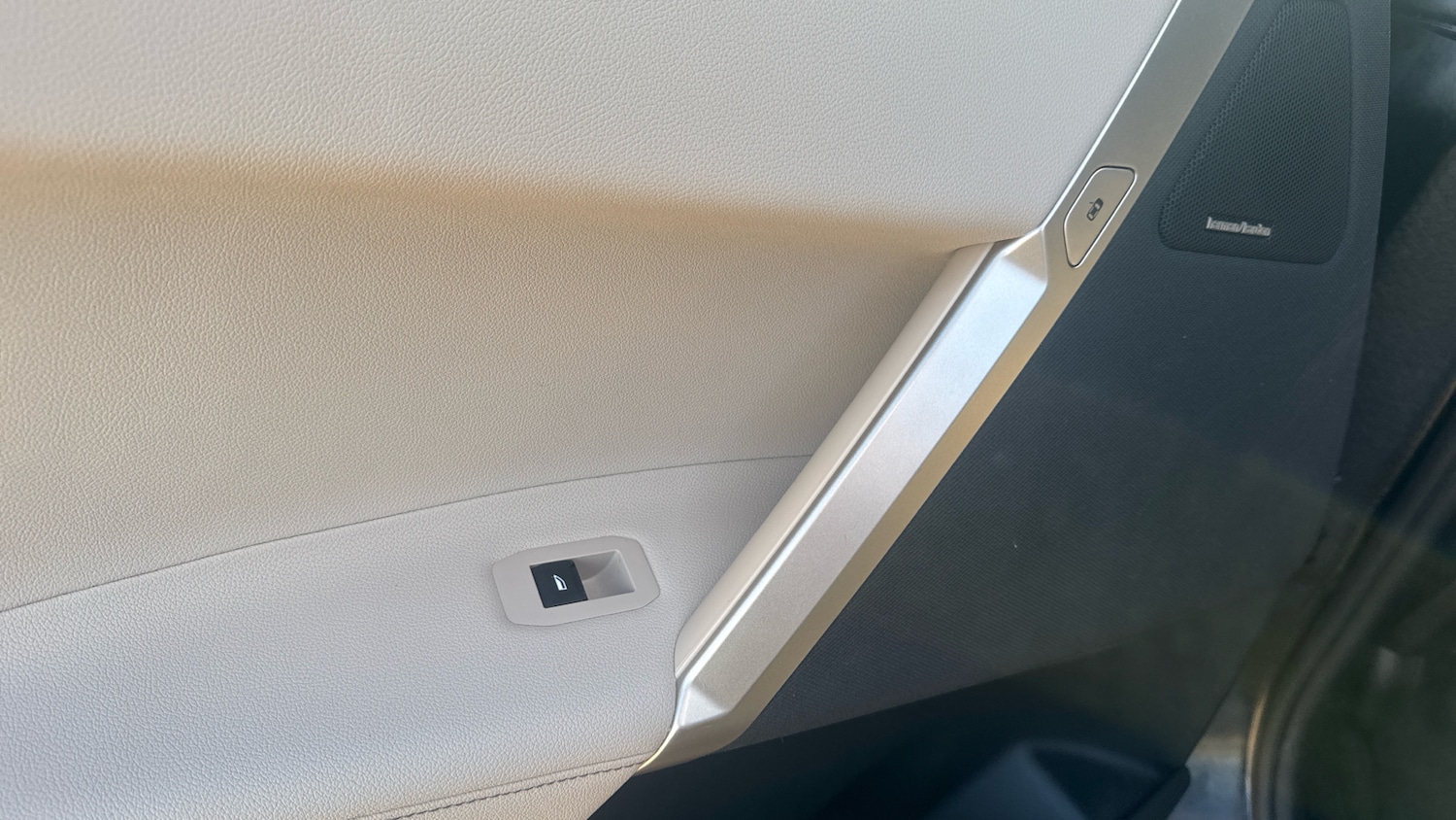 Used BMW iX 2022 for sale - 77474966: Photo 32