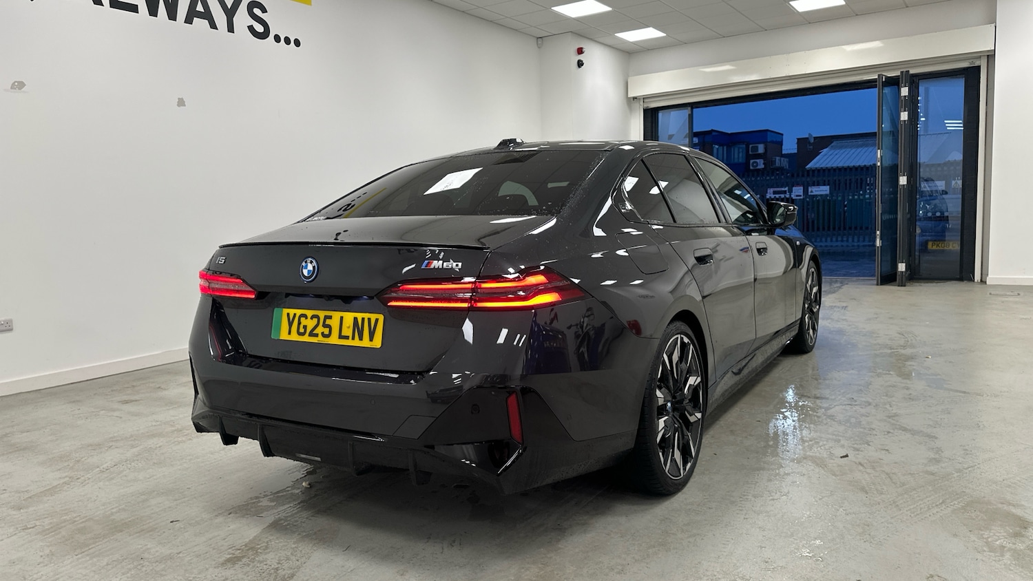 Used BMW i5 2025 for sale - 77335757: Photo 24