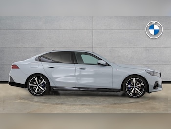 Used BMW 5 Series 2024 for sale - 75420732: Photo