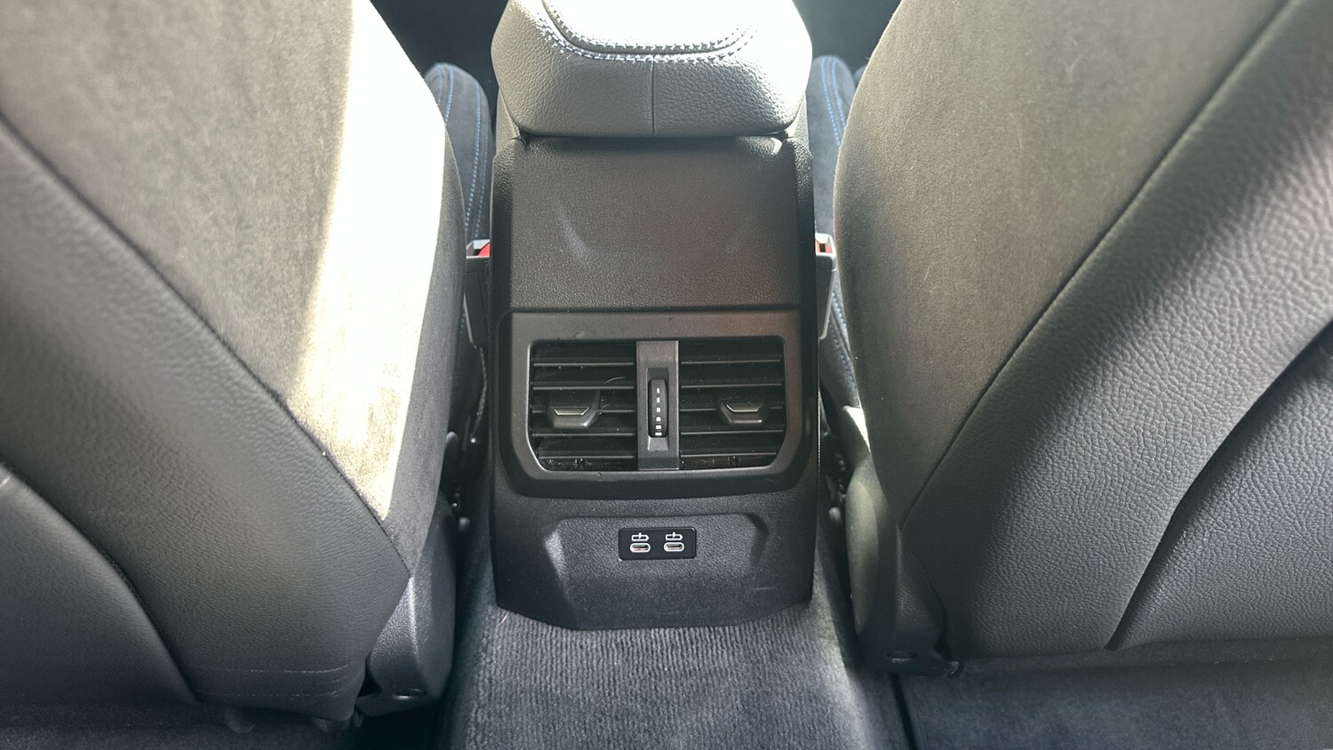 Used BMW 1 Series 2024 for sale - 78162360: Photo 27