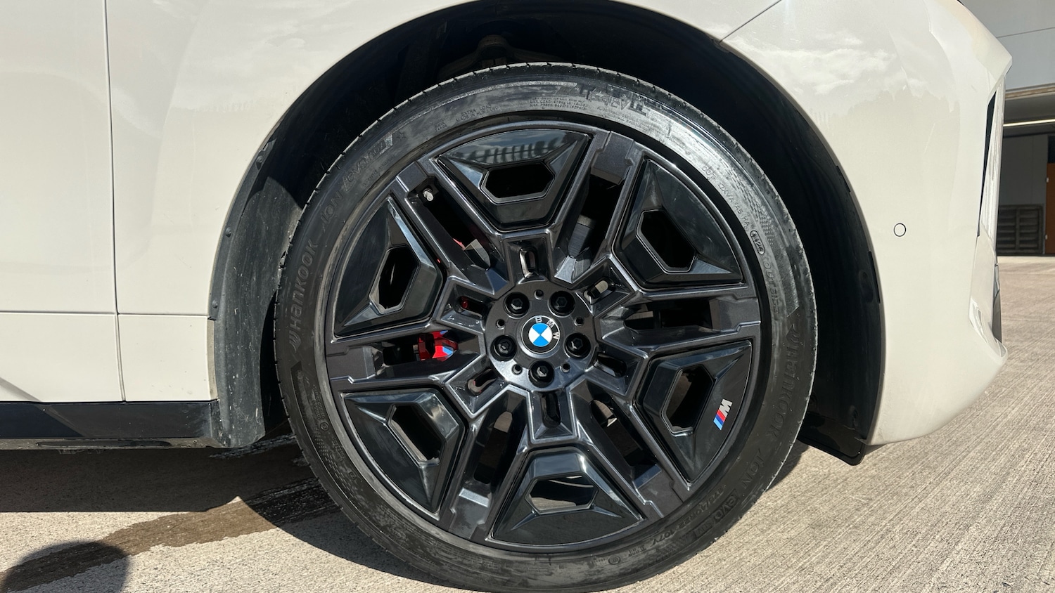 Used BMW iX 2025 for sale - 76960637: Photo 14