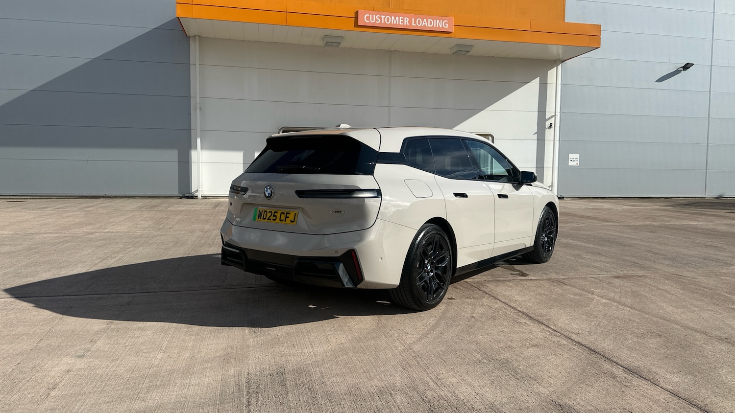 Used BMW iX 2025 for sale - 76960637: Photo 24