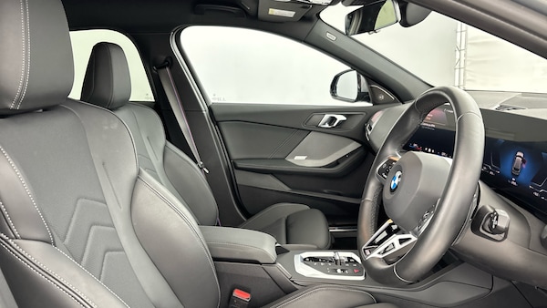 Used BMW 1 Series 2024 for sale - 76287867: Photo 11