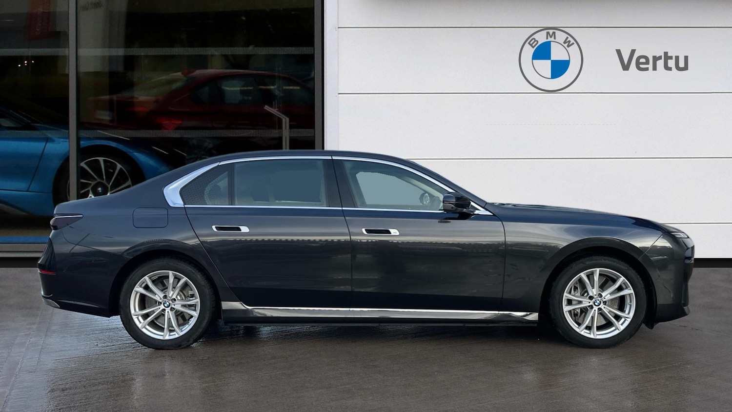 Used BMW 7 Series 2025 for sale - 77567604: Photo 3