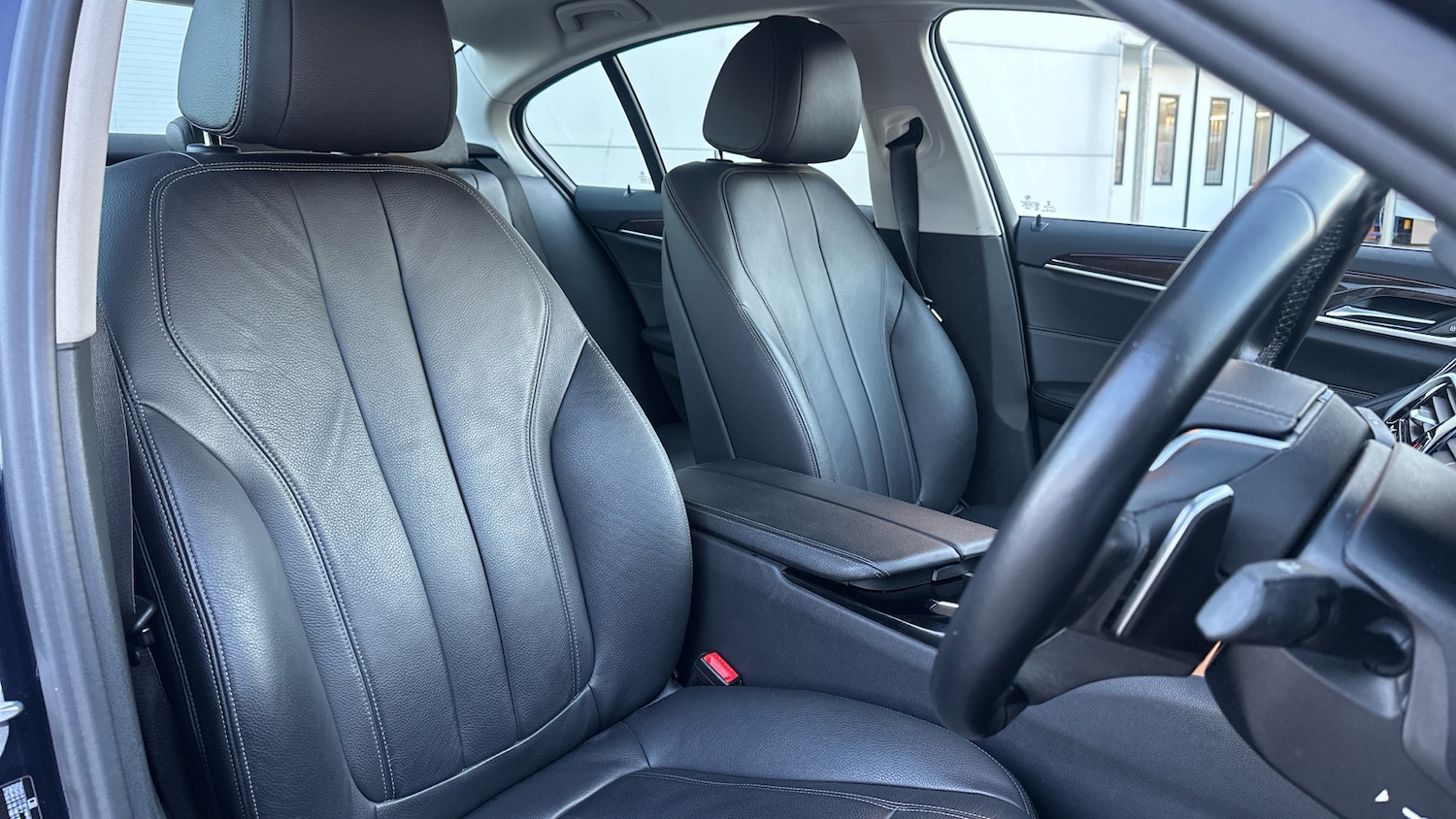 Used BMW 5 Series 2017 for sale - 76507300: Photo 11