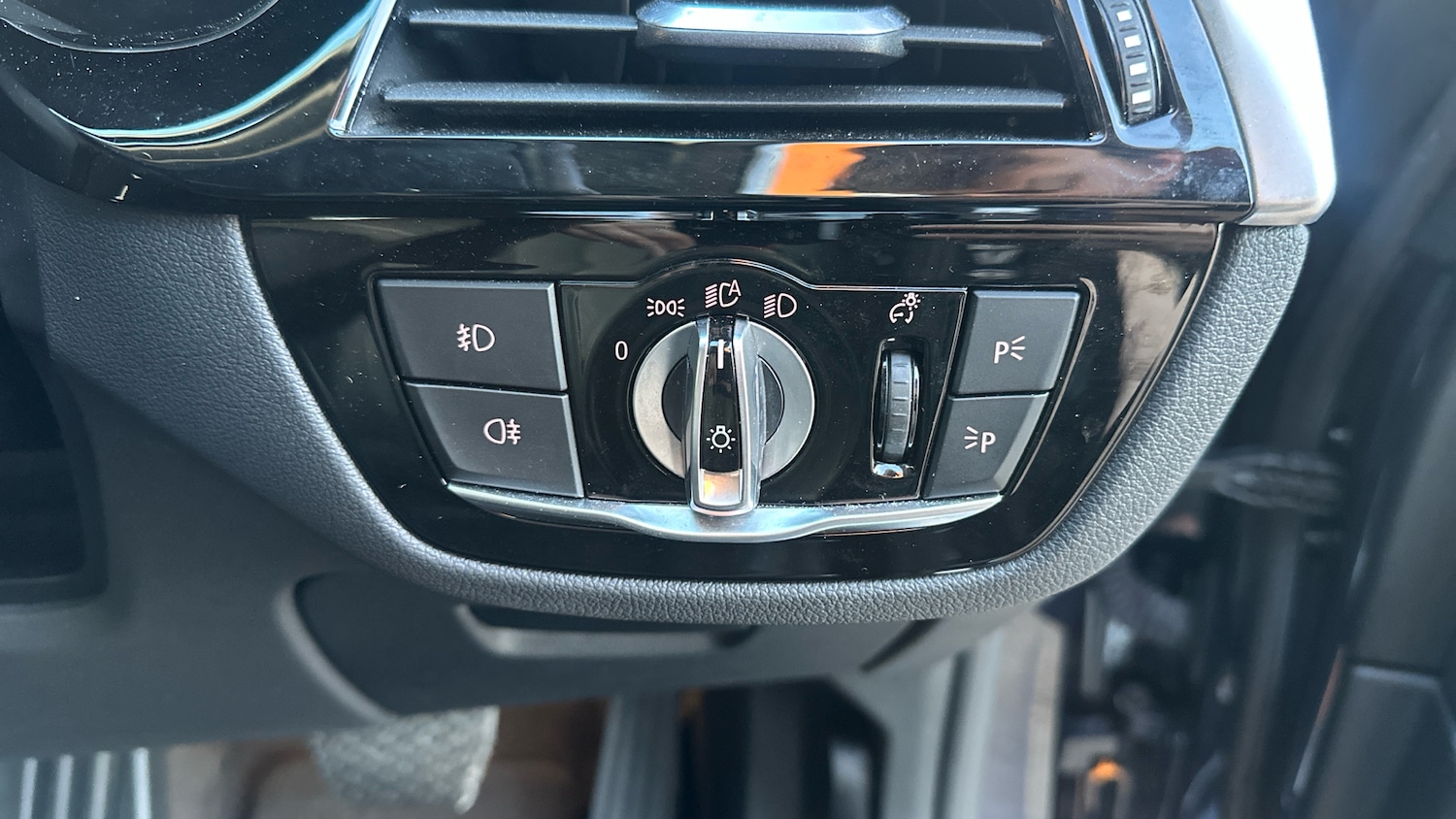 Used BMW 5 Series 2017 for sale - 76507300: Photo 31