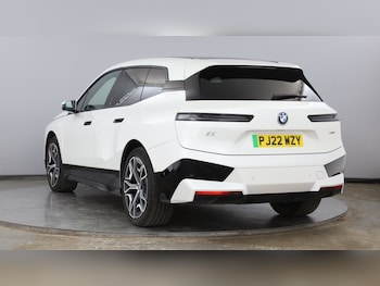 Used BMW iX 2022 for sale - 75304352: Photo