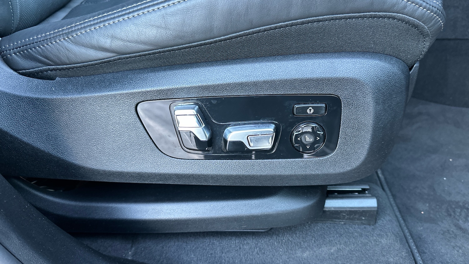 Used BMW X7 2025 for sale - 76895217: Photo 47