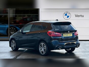 Used BMW 2 Series 2018 for sale - 76541295: Photo