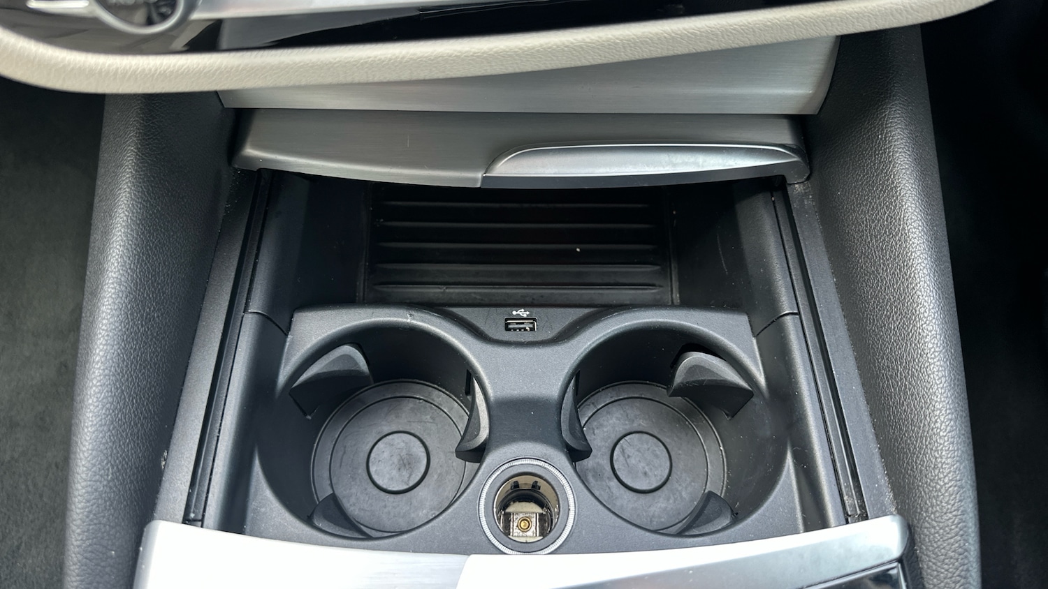 Used BMW 5 Series 2017 for sale - 77985210: Photo 32