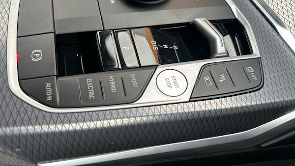 Used BMW 3 Series 2024 for sale - 76298902: Photo 19