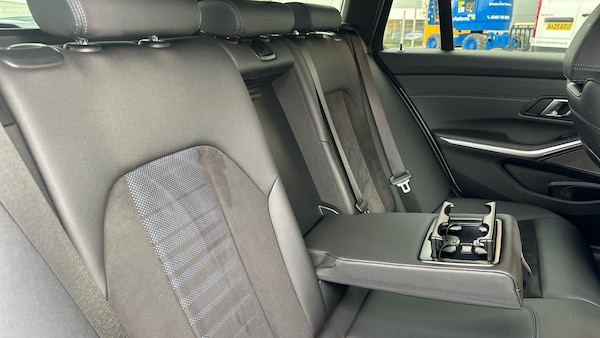 Used BMW 3 Series 2024 for sale - 76298902: Photo 29