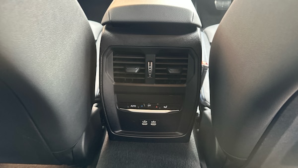 Used BMW 3 Series 2024 for sale - 76298902: Photo 31