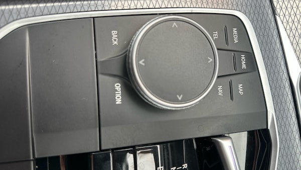 Used BMW 3 Series 2024 for sale - 76298902: Photo 39