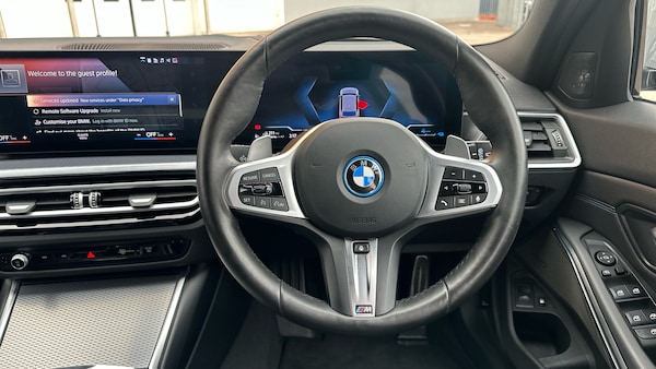 Used BMW 3 Series 2024 for sale - 76298902: Photo 5