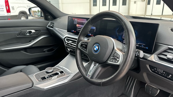 Used BMW 3 Series 2024 for sale - 76298902: Photo 6
